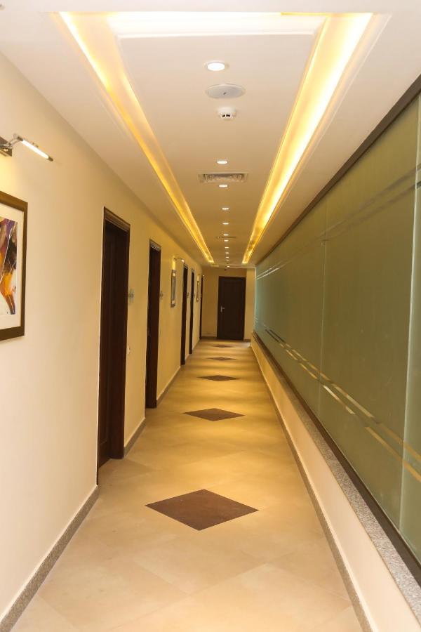 Hotel One Rahim Yar Khan Club Road Екстериор снимка